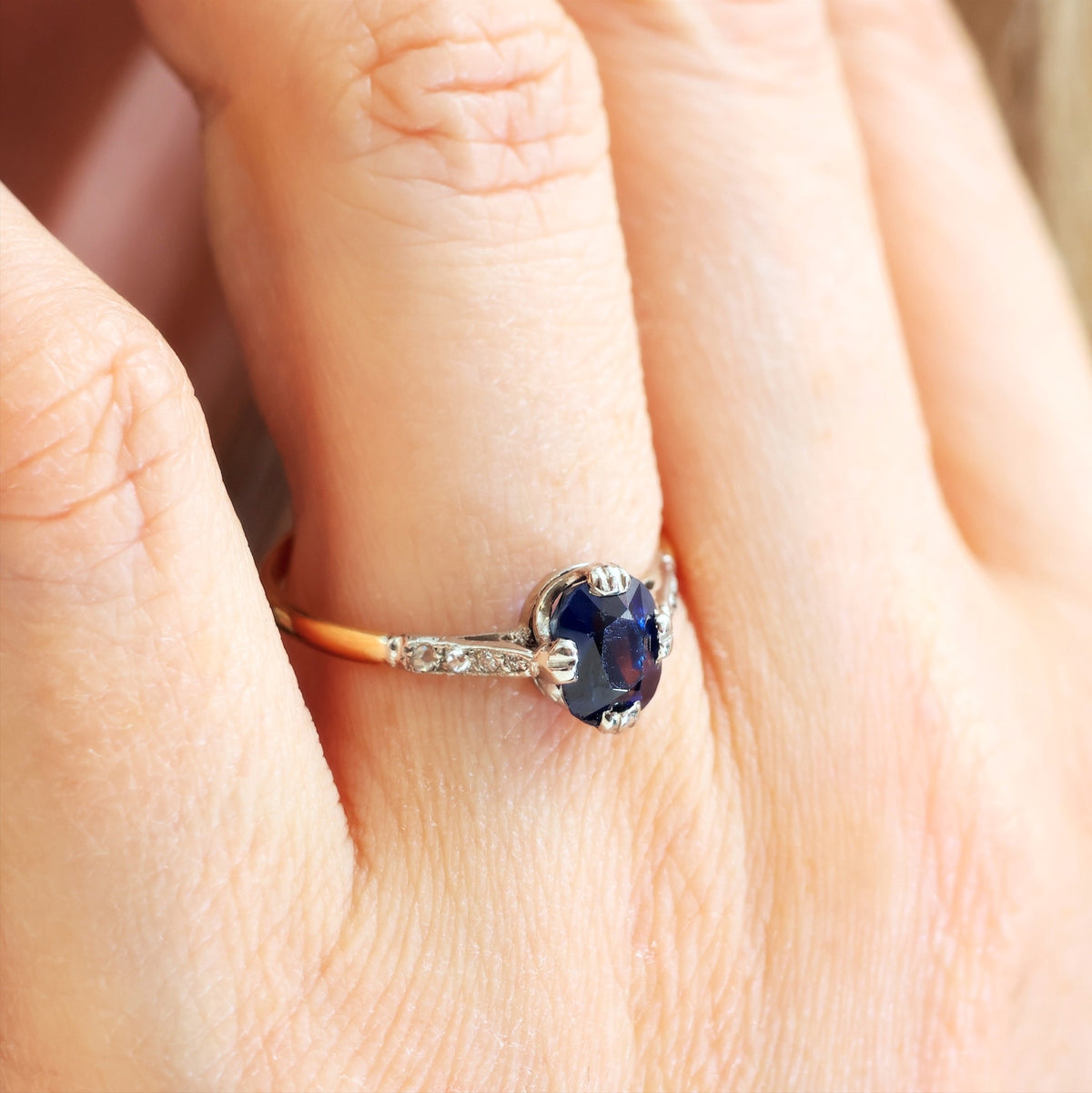 Vintage 1920's Sapphire & Diamond Ring