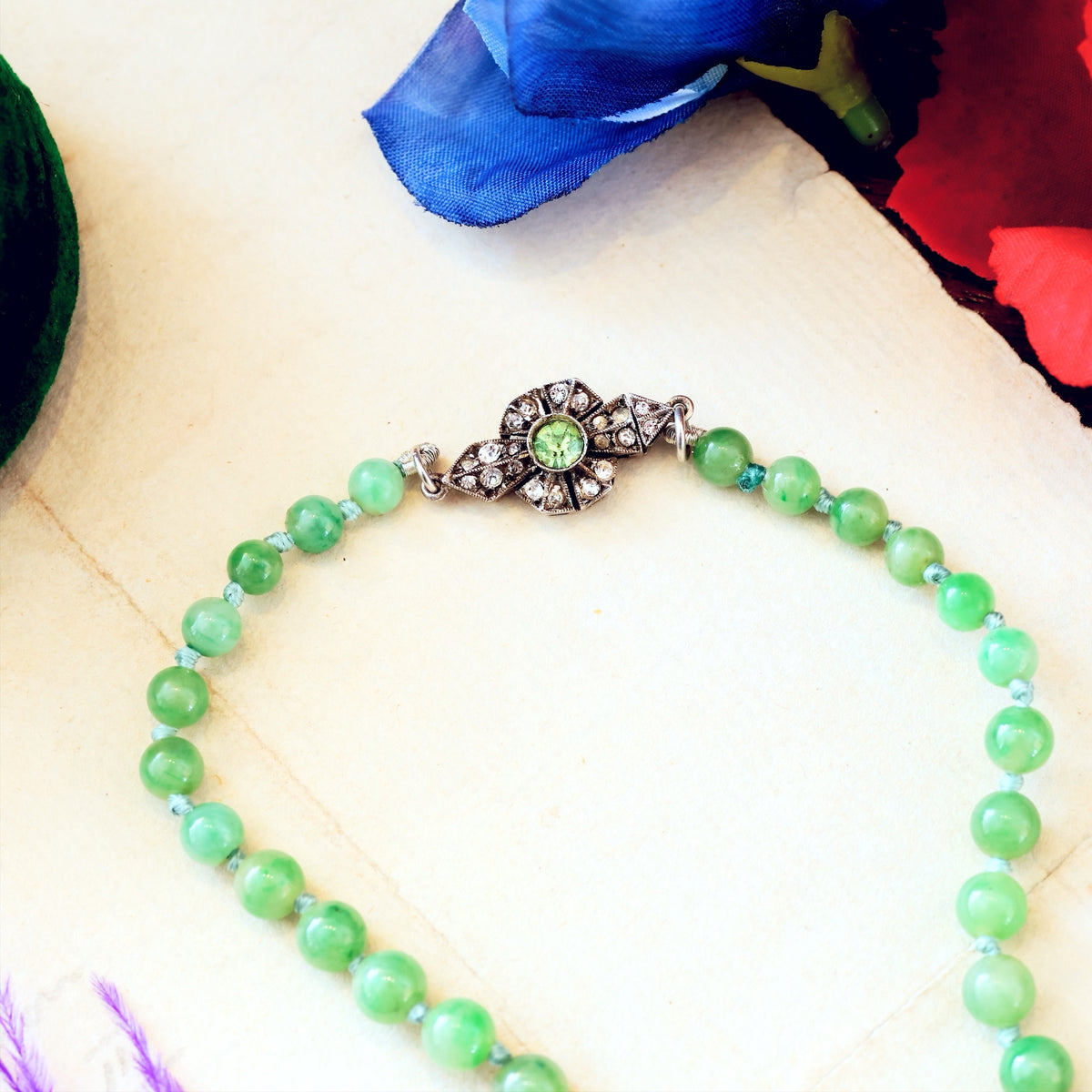 Vintage Art Deco Jade Bead Necklace