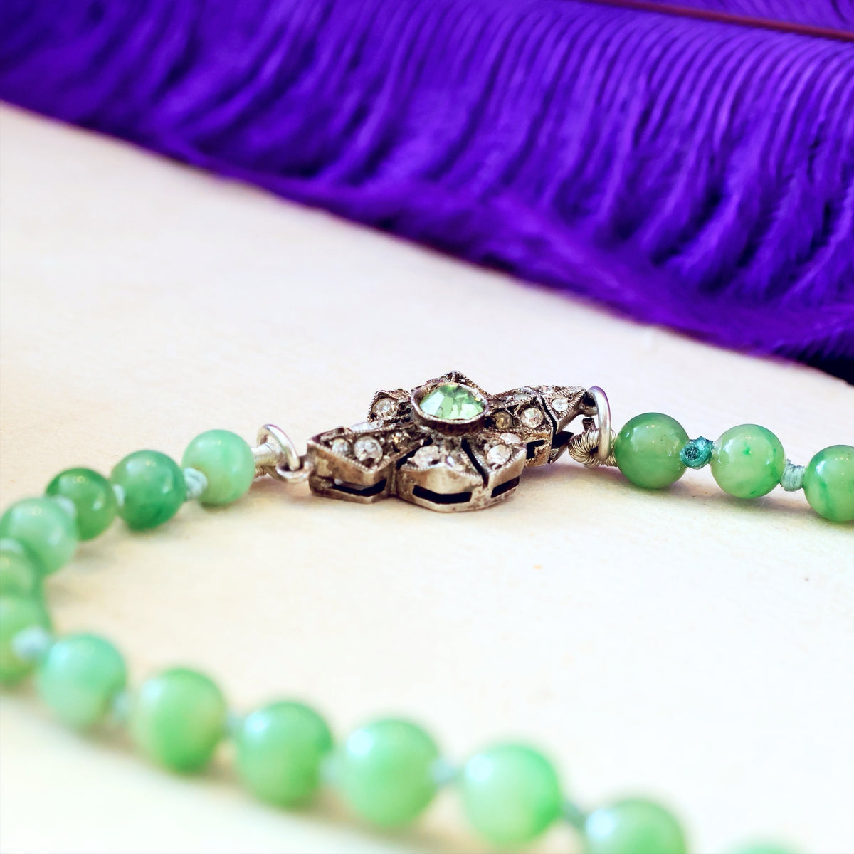 Vintage Art Deco Jade Bead Necklace