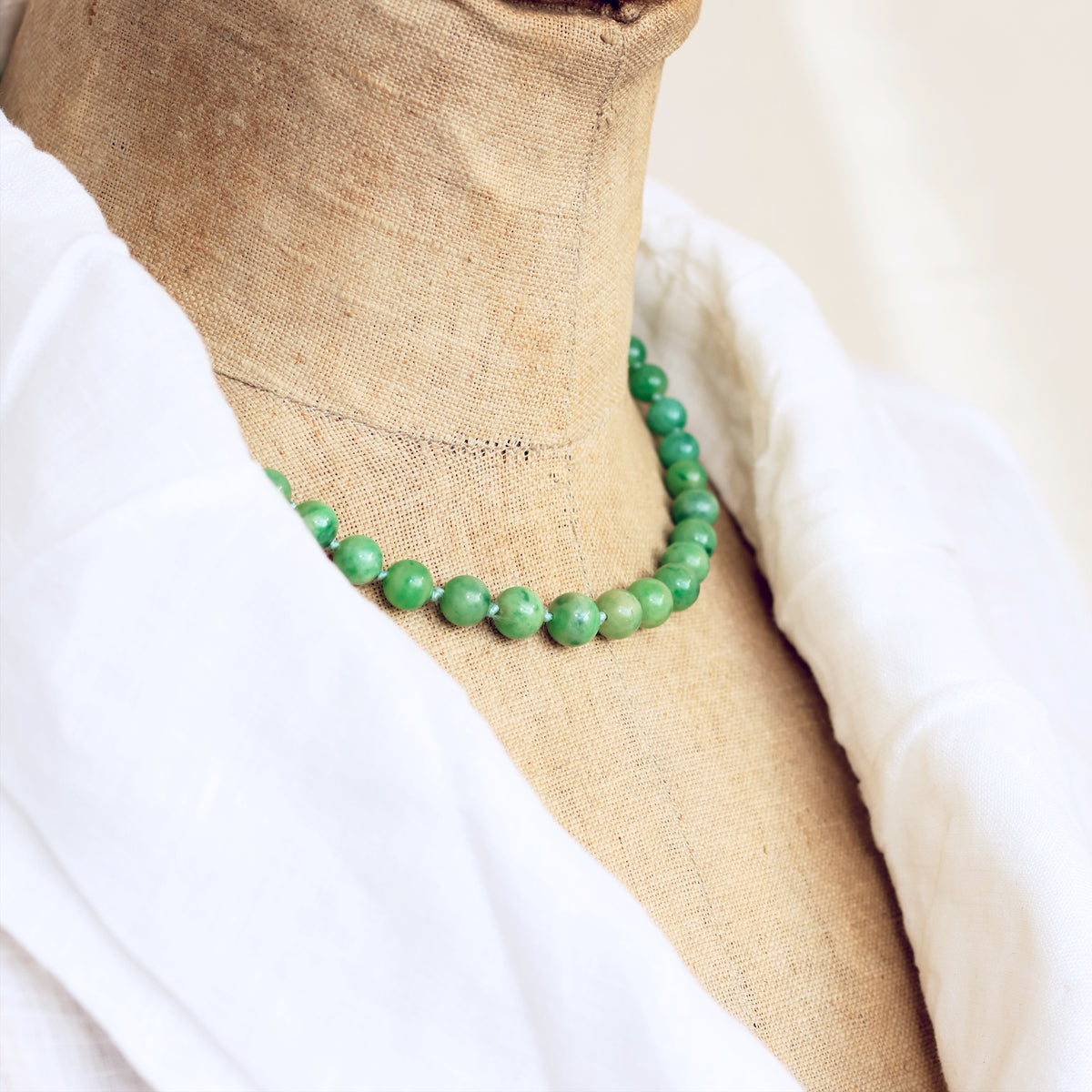 Vintage Art Deco Jade Bead Necklace