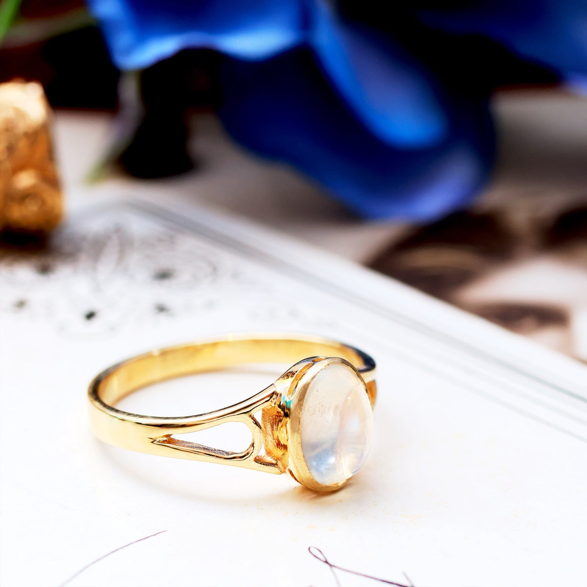 Edwardian Style 9ct Gold Blue Moonstone Ring