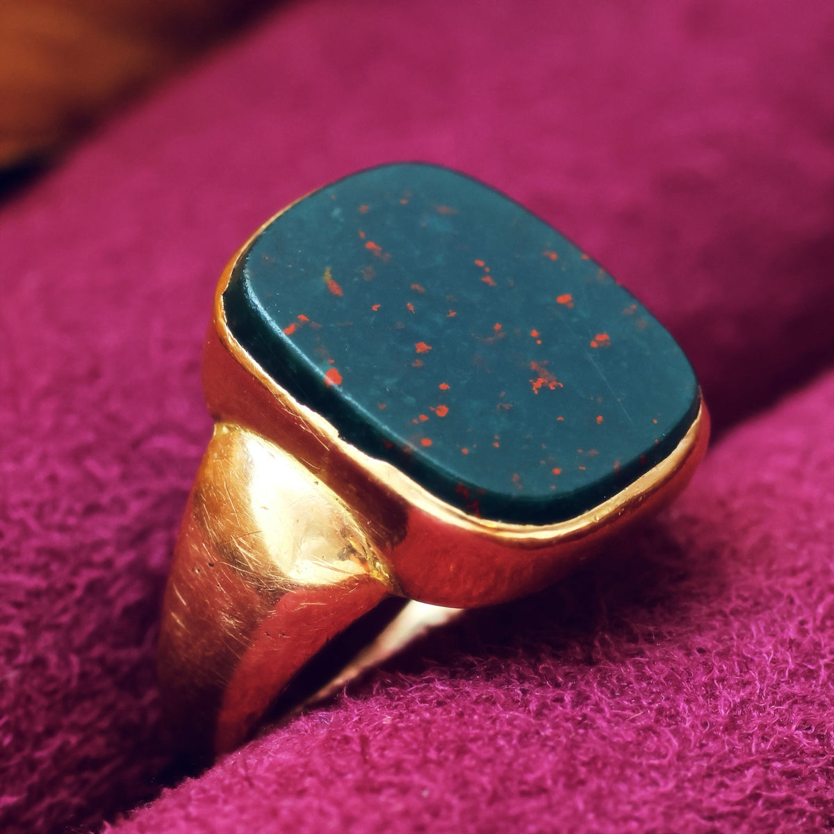 Circa 1870's 15ct Gold Bloodstone Signet Ring