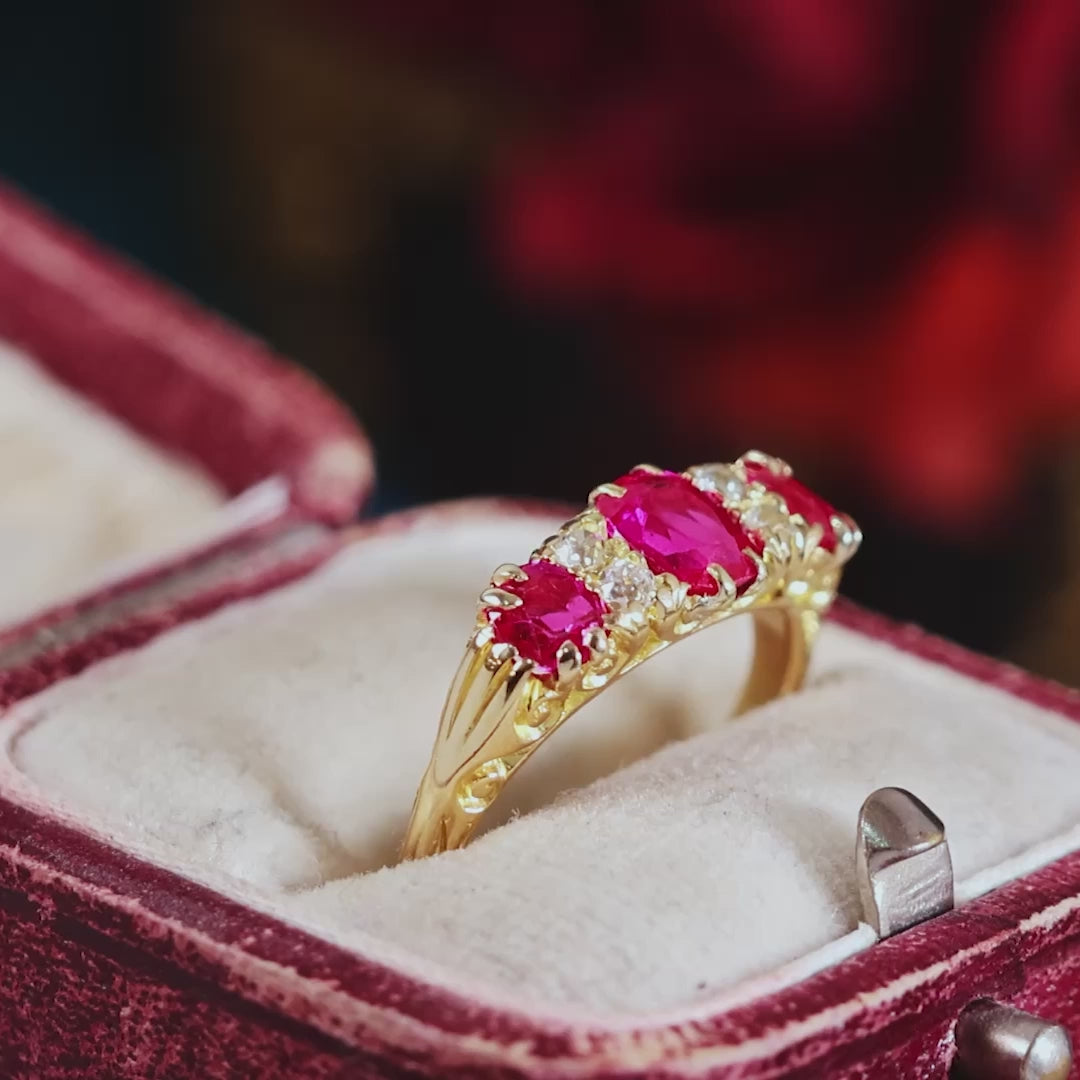 Vintage Ruby & Diamond 18ct Gold Ring