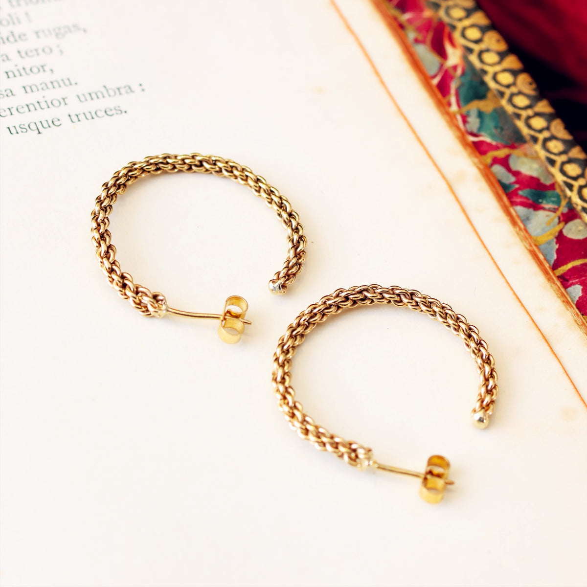 Amazing! Vintage 1970's Woven Gold Hoop Earrings