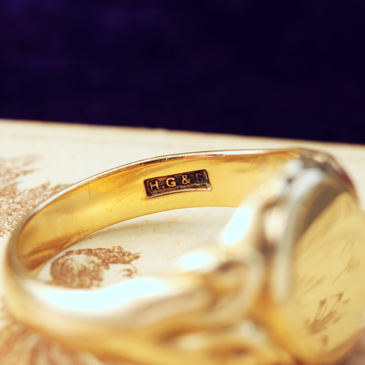 Superb Date 1963 Gent's 9ct Gold Signet Ring