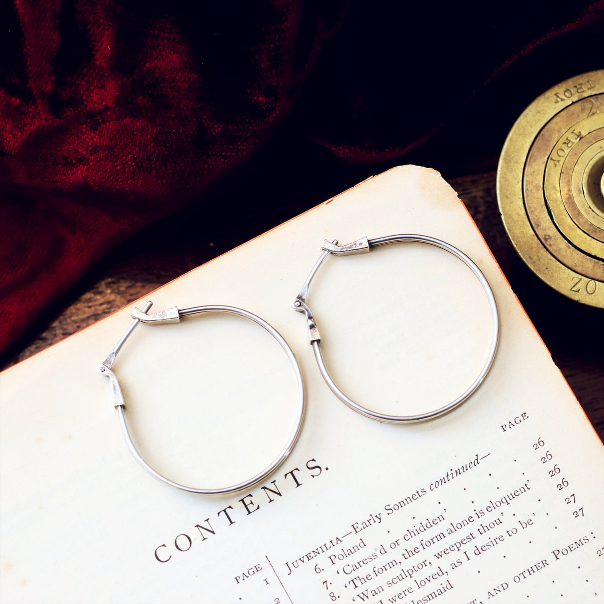 Adventurous Vintage Modernist Silver Hoop Earrings