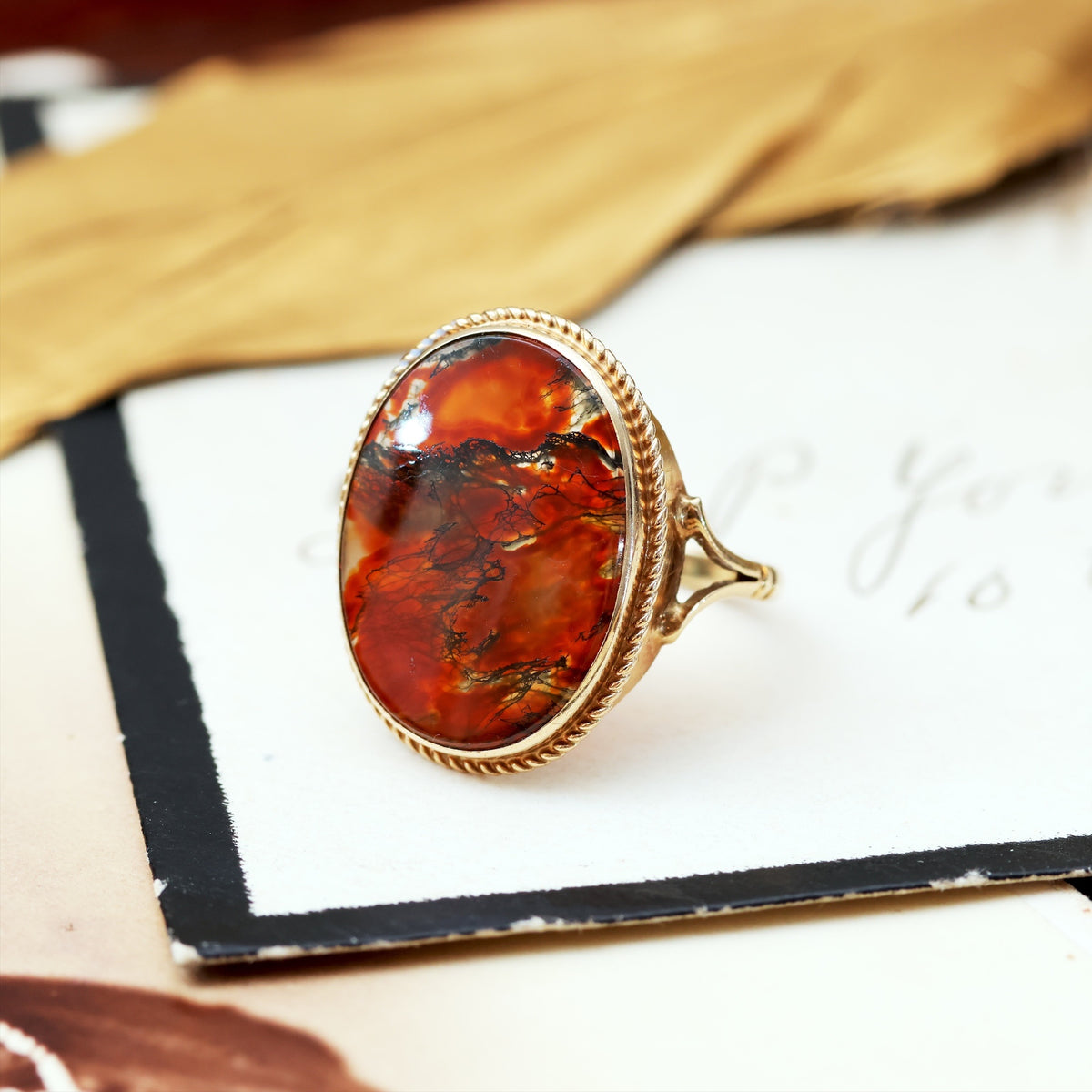 Vintage 9ct Gold Moss Agate Ring