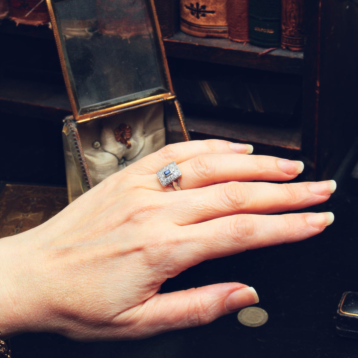 Vintage Art Deco Sapphire & Diamond Cluster Ring