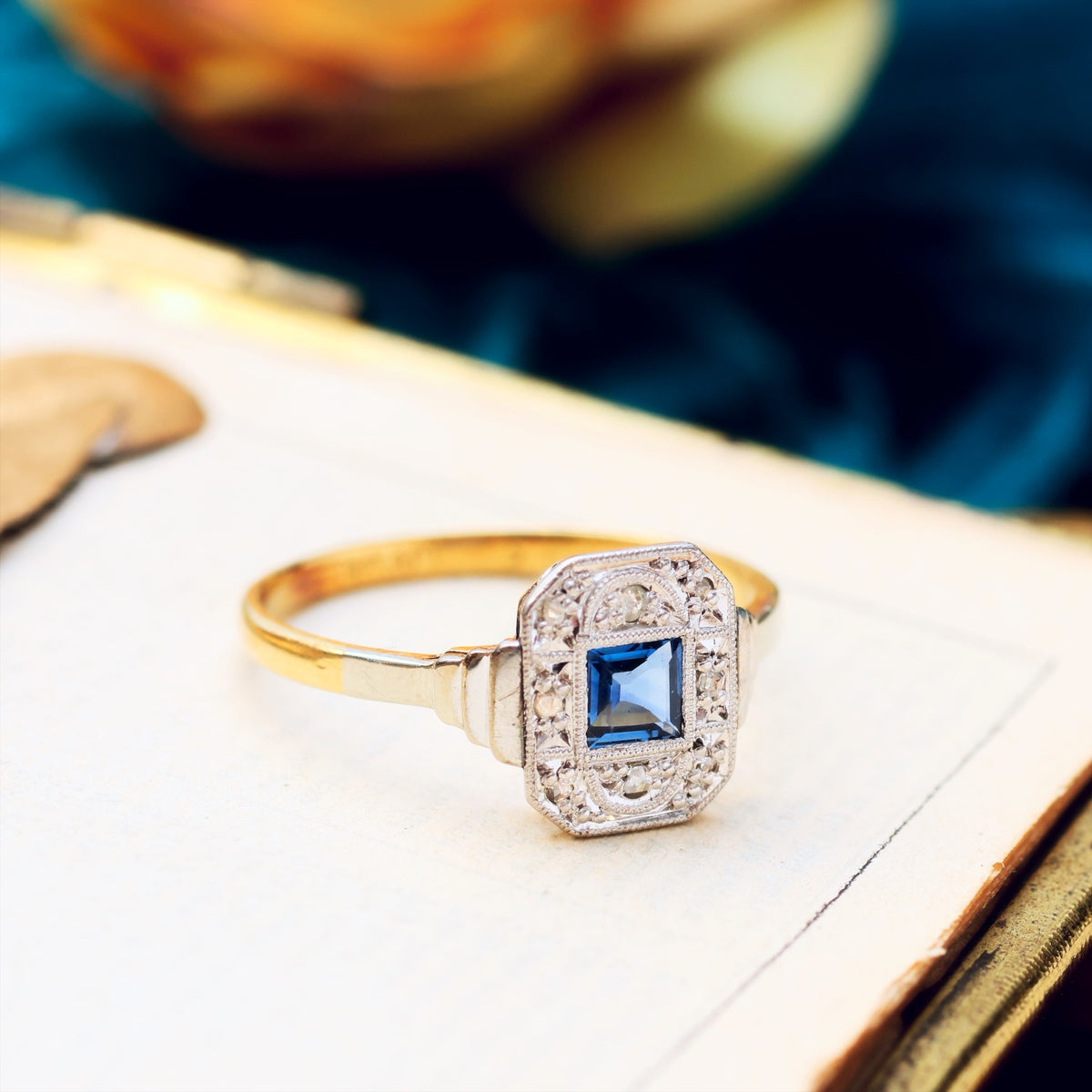 Pristine Art Deco Sapphire & Diamond Cluster Ring