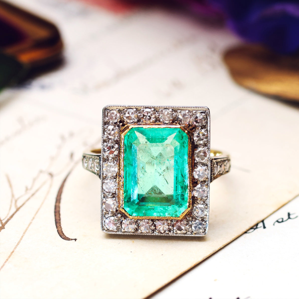 Majestic Vintage 3 Carat Columbian Emerald & Diamond Ring