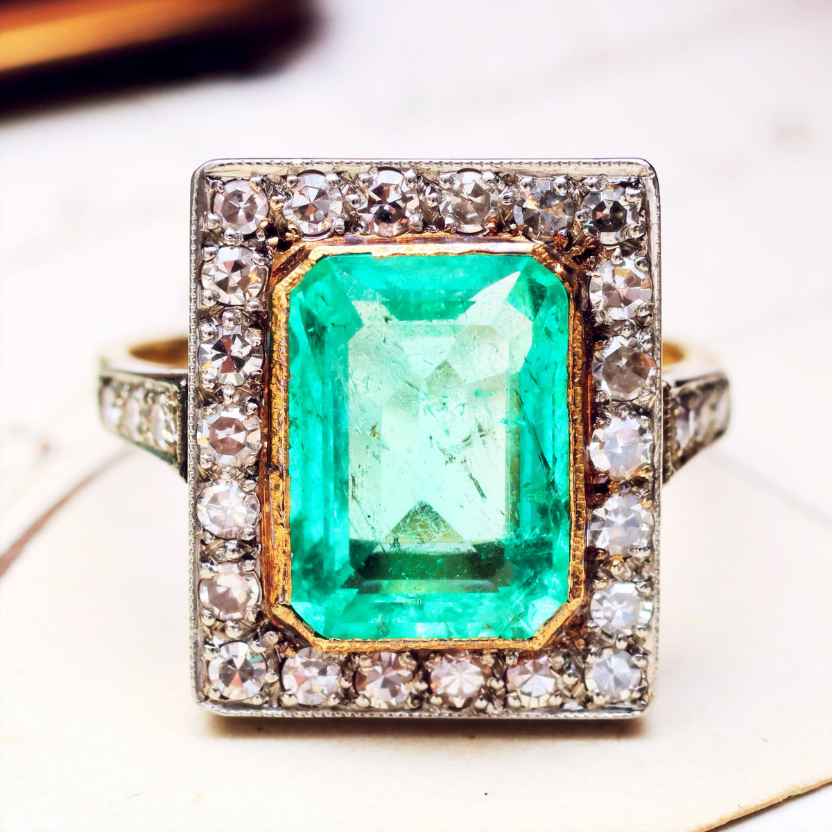 Majestic Vintage 3 Carat Columbian Emerald & Diamond Ring