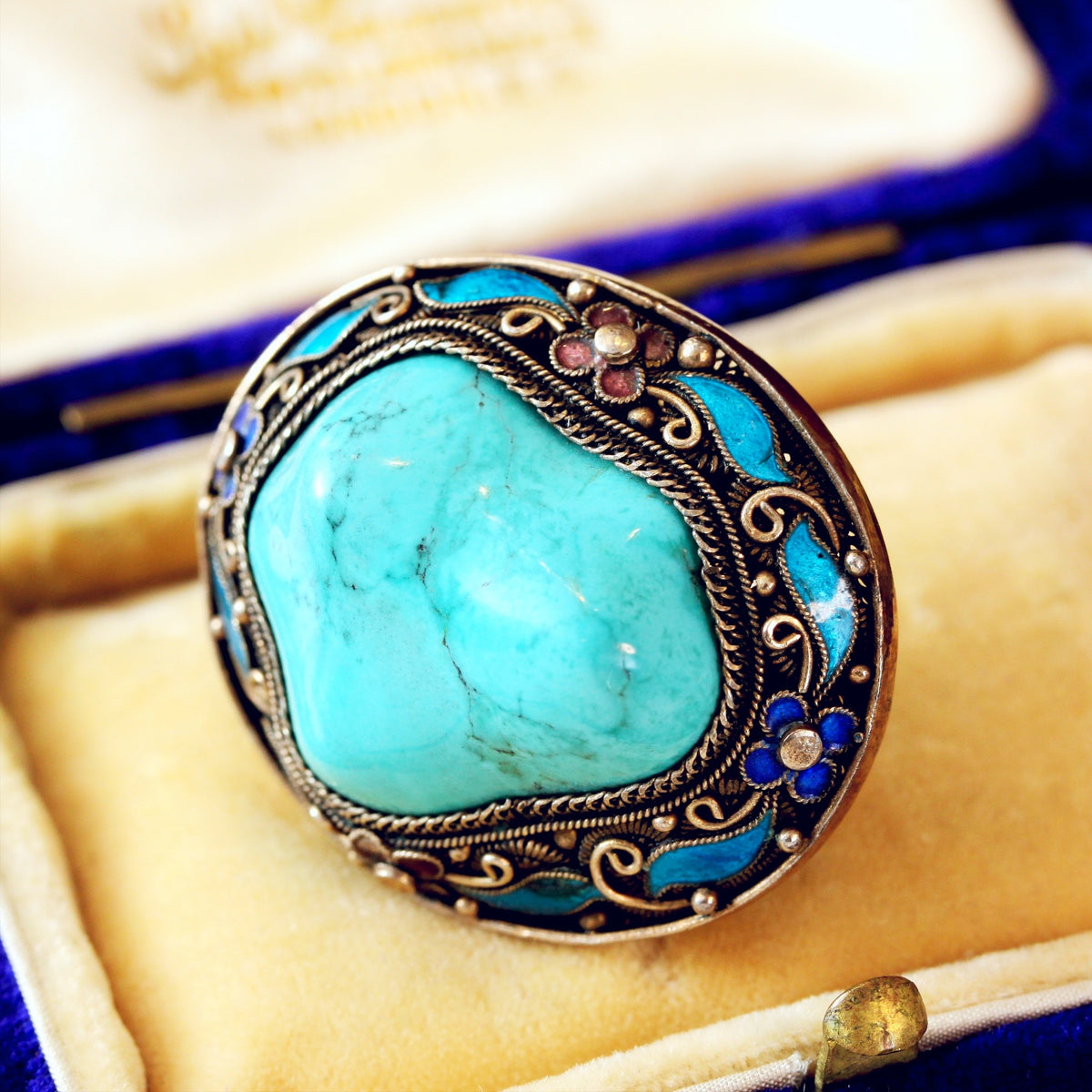 Vintage Natural Turquoise & Enamel Brooch