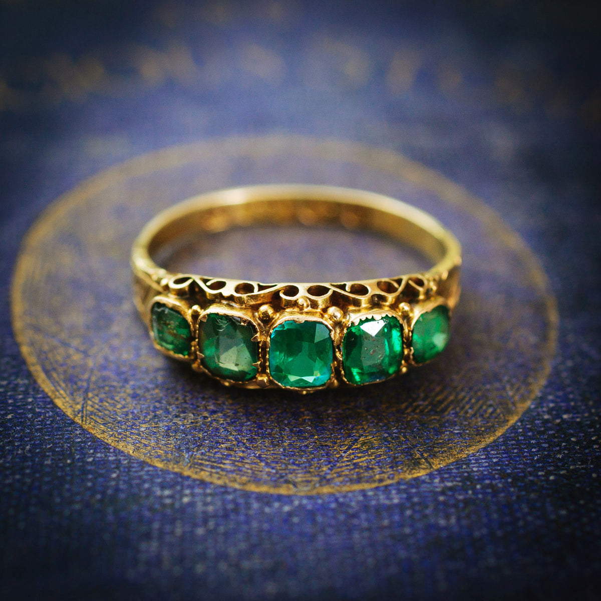 Verdant Date 1876 15ct Gold Green Paste Ring