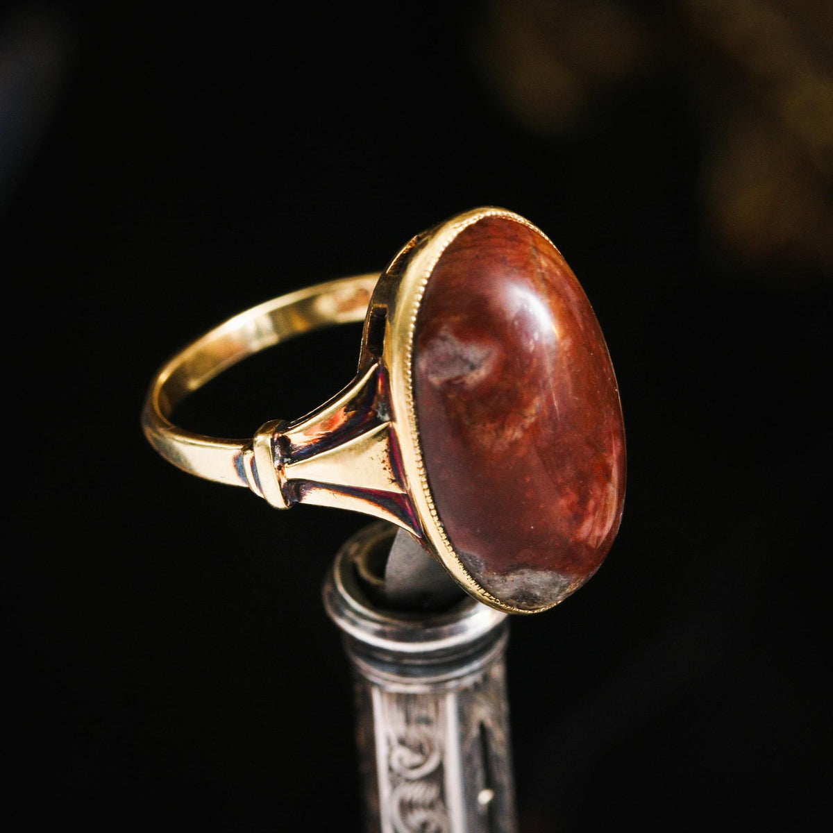 Mid Century 14ct Gold & Agate Ring