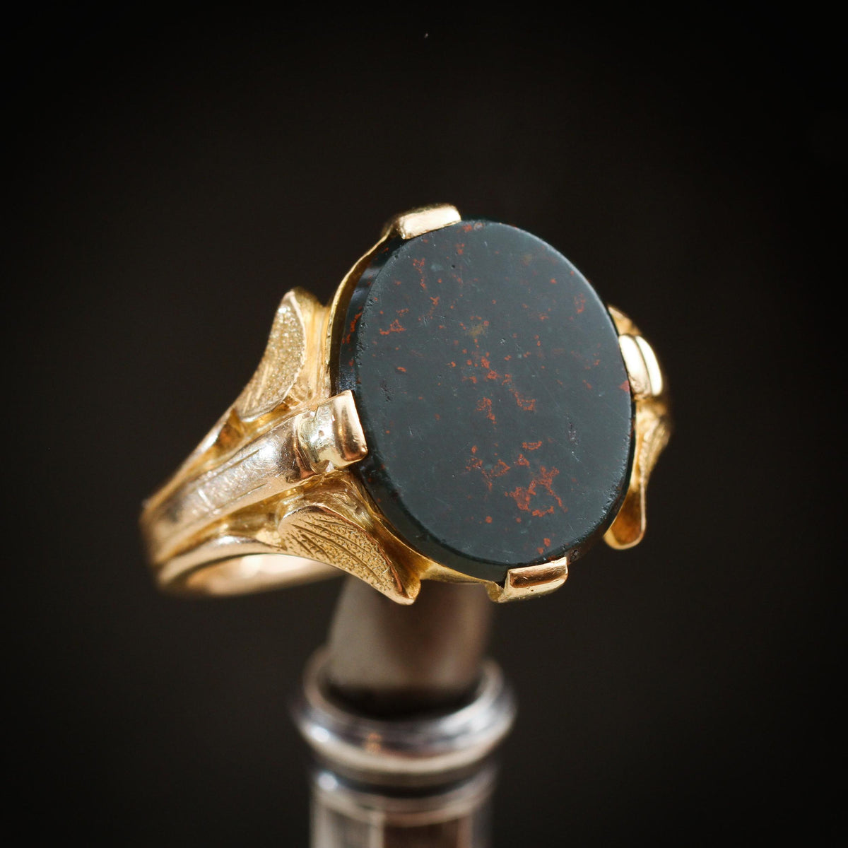 Date 1900 Art Nouveau Bloodstone Signet Ring