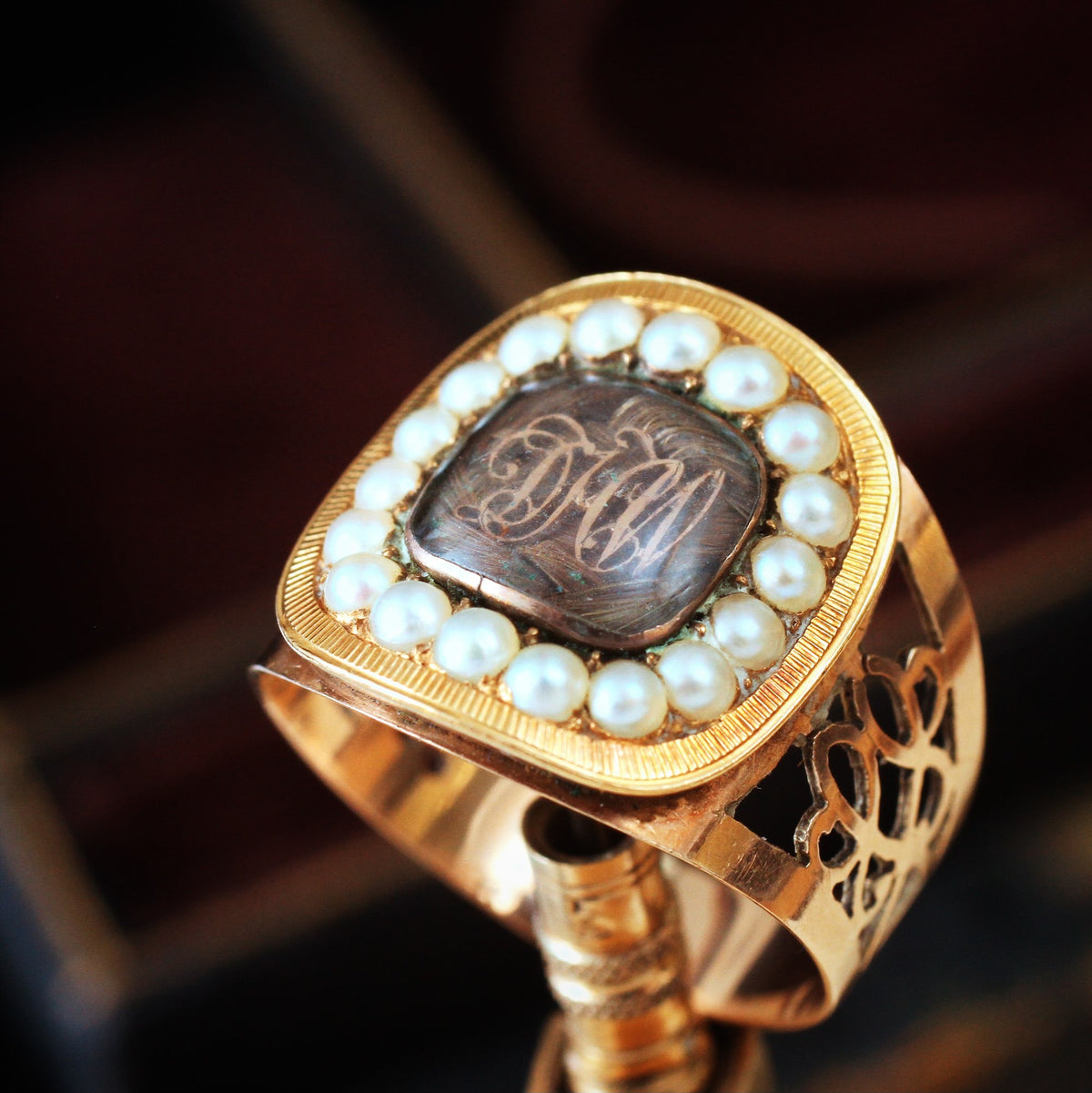 Pristine Perfection Georgian 'DHW' Pearl Ring