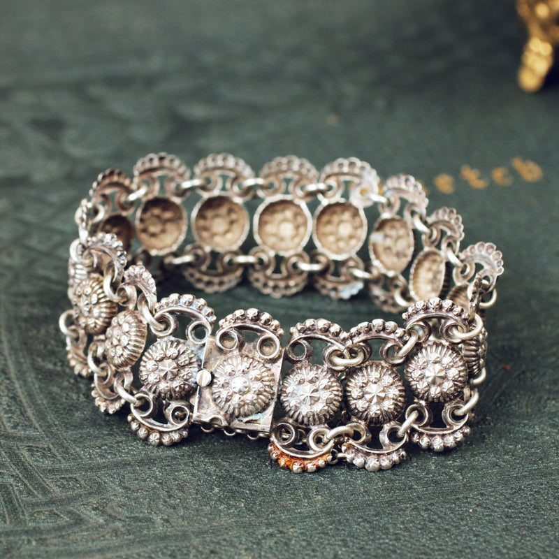 Lacy Loveliness Antique Silver Chain Bracelet