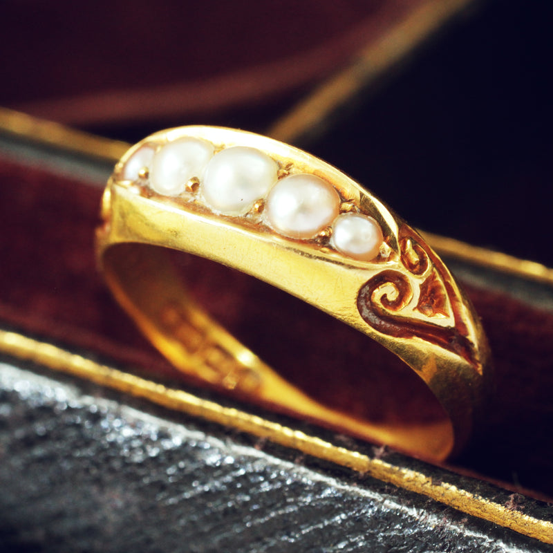 Date 1896 Natural Pearl Ring