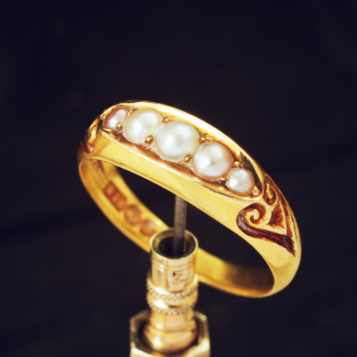 Date 1896 Natural Pearl Ring