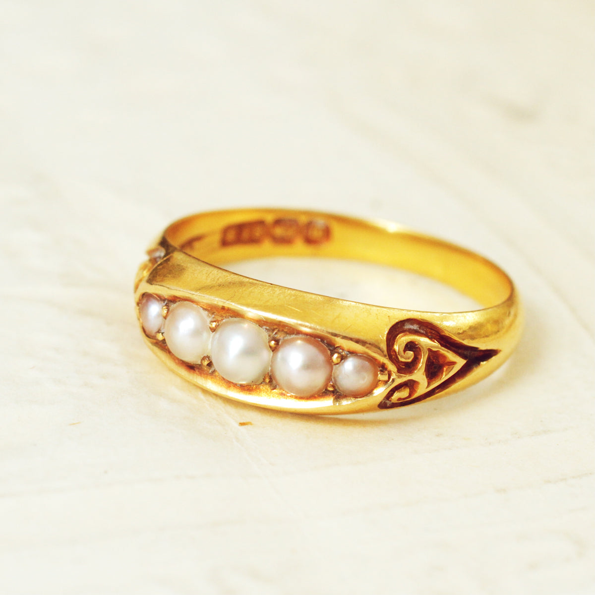 Date 1896 Natural Pearl Ring