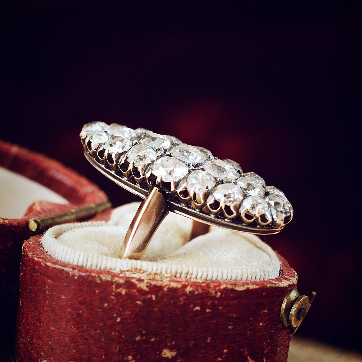 OH!! Glittering Sensation! Antique Continental Diamond Ring