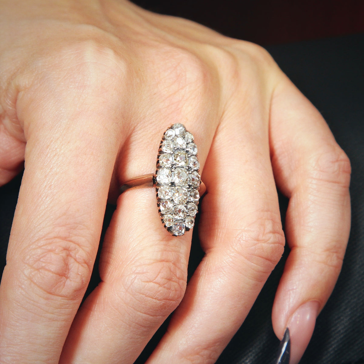 OH!! Glittering Sensation! Antique Continental Diamond Ring