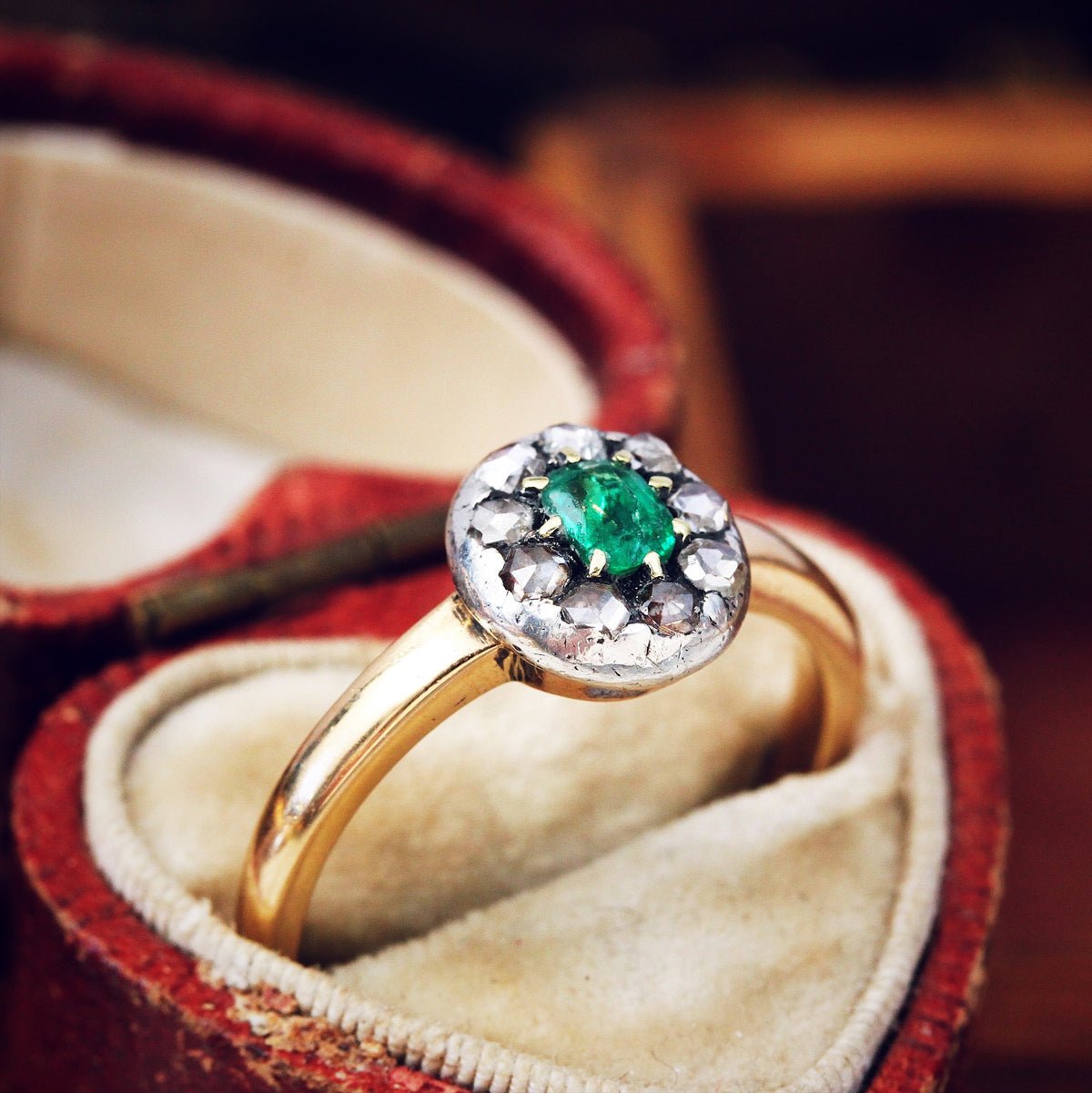 Antique Emerald and Rose Cut Diamond Cluster Ring