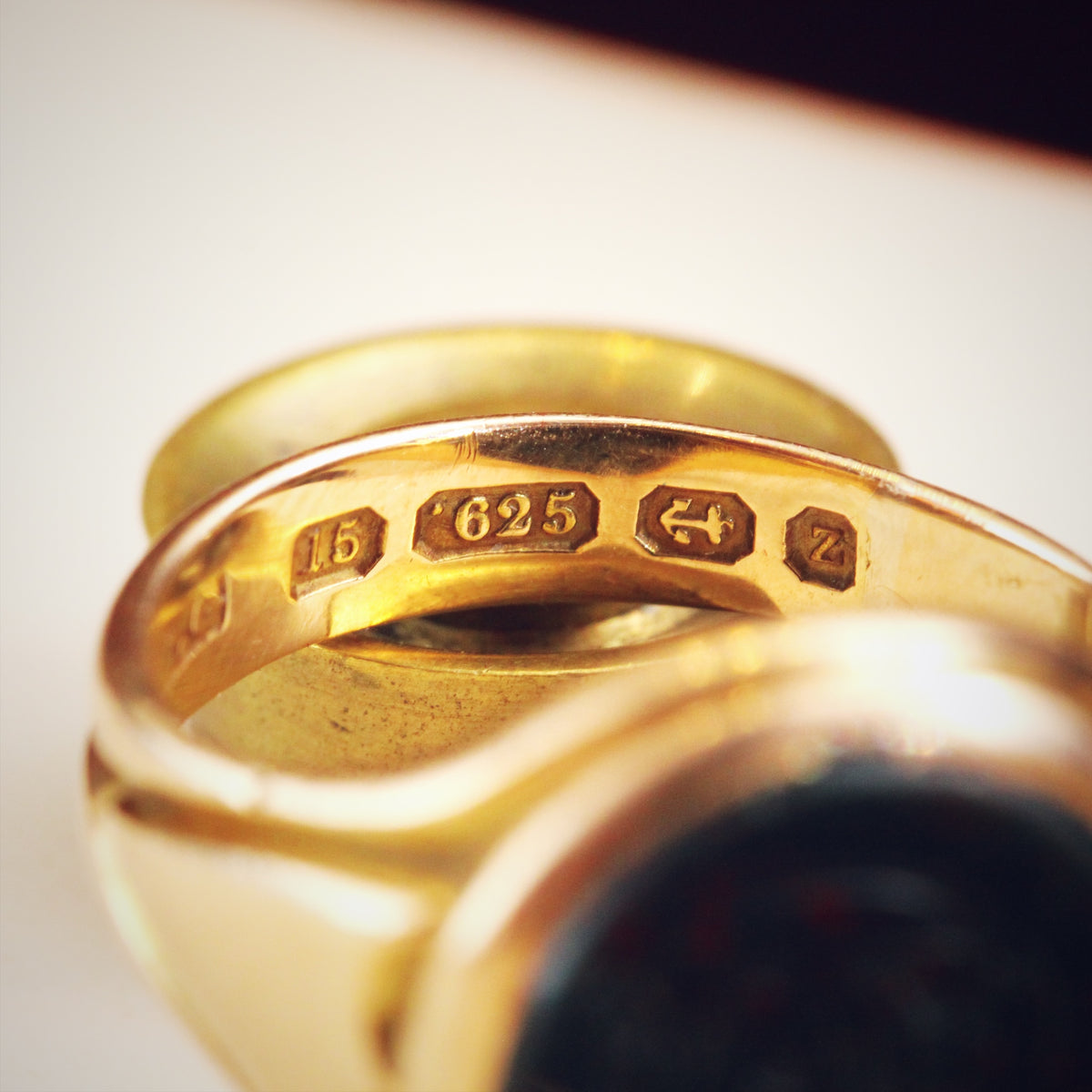 Date 1924 15ct Gold Heliotrope Intaglio Seal Signet Ring