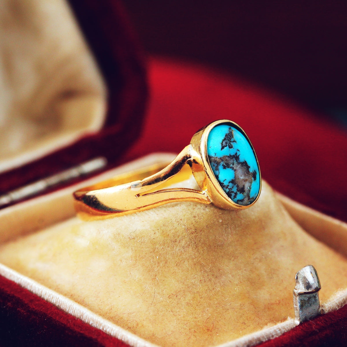 Date 1887 22ct Gold and Turquoise Ring