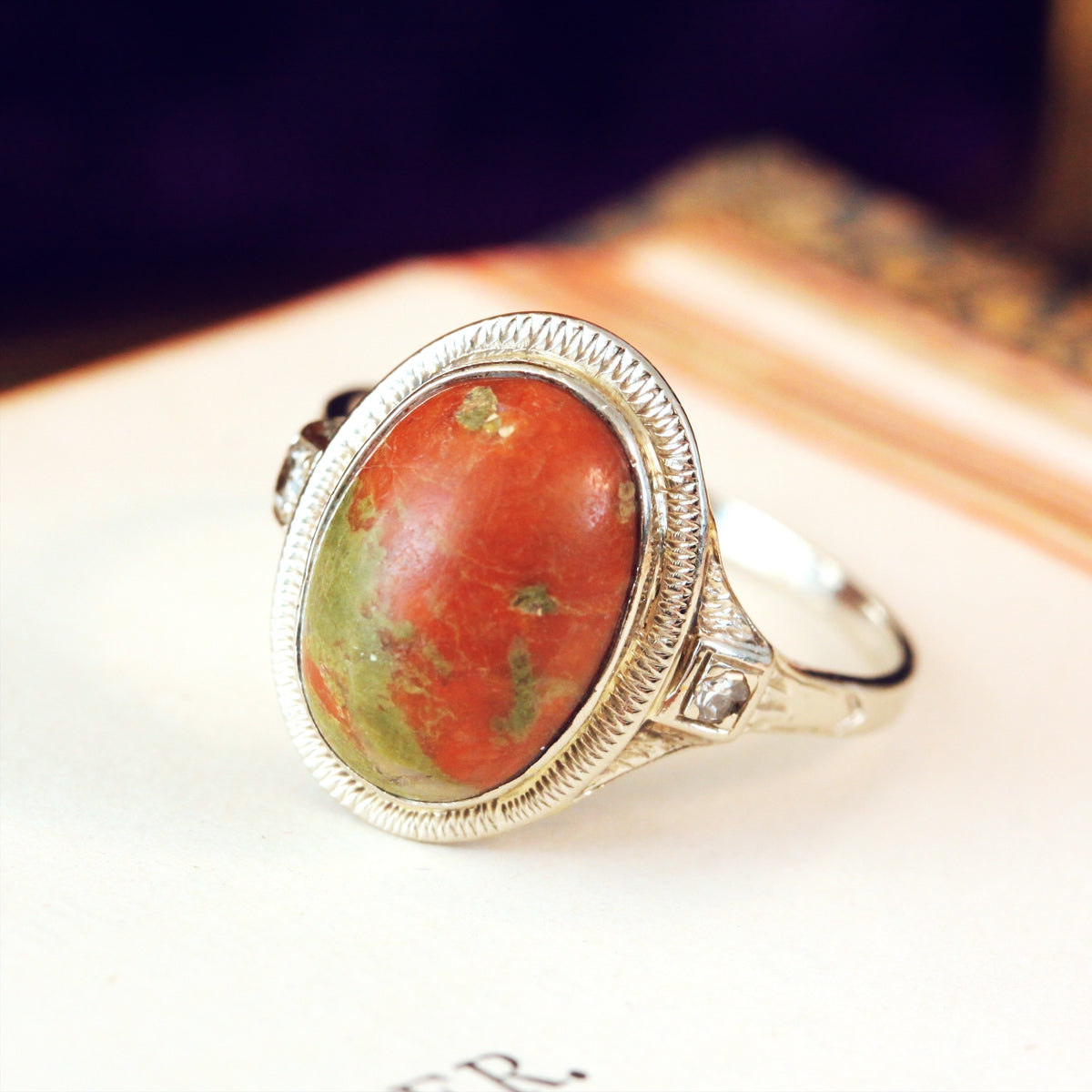 Agate and Diamond Ring