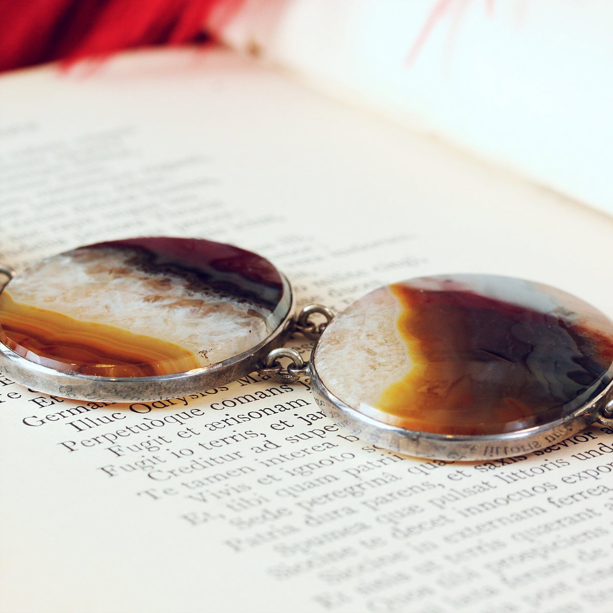 Especially Lovely Victorian Specimen Agate Bracelet