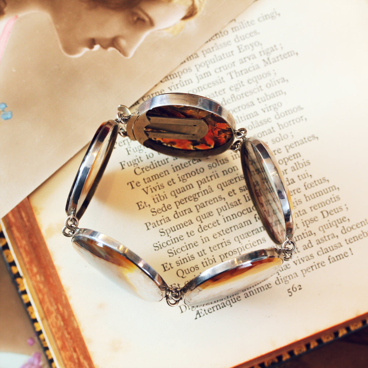 Especially Lovely Victorian Specimen Agate Bracelet