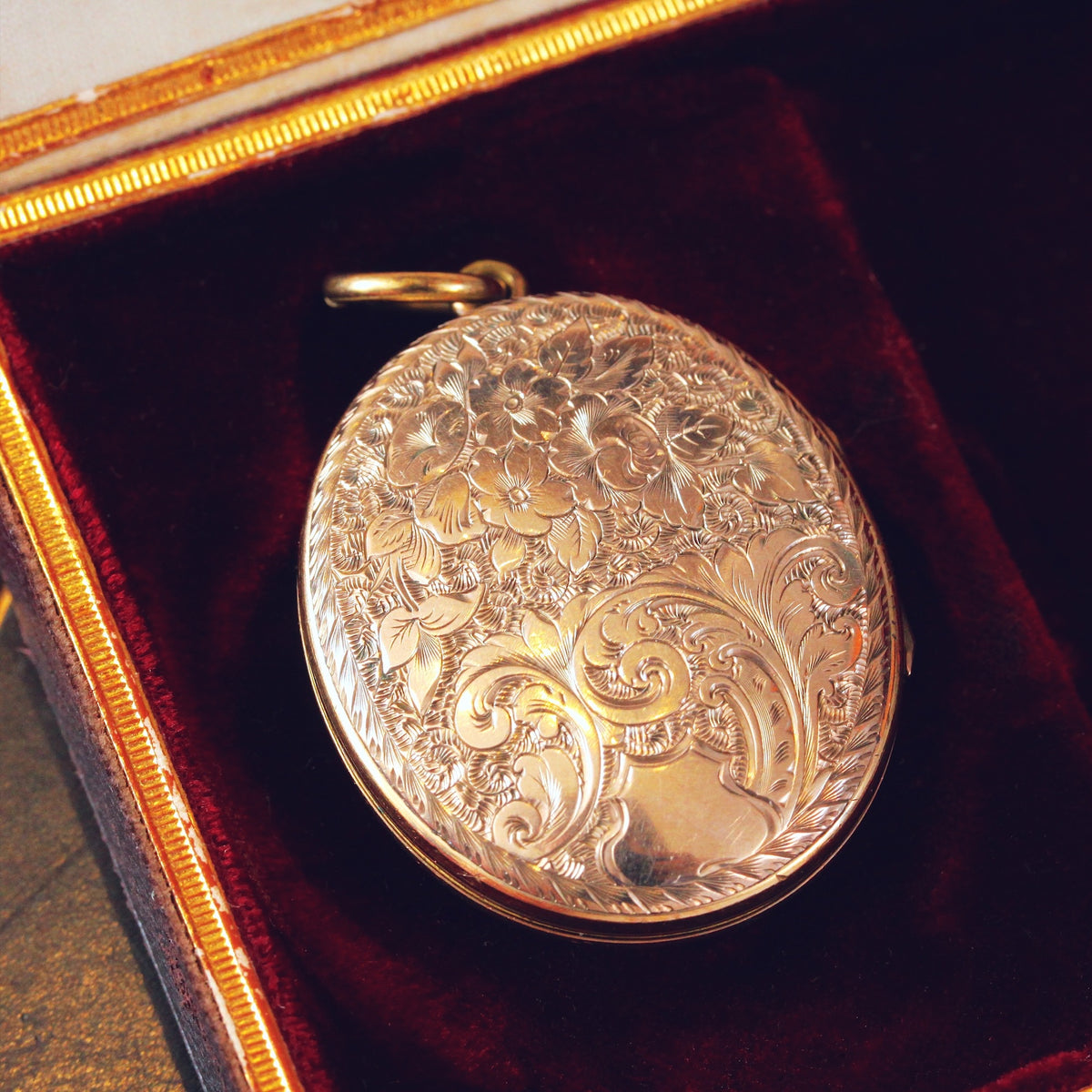 Antique Victorian 'IN MEMORY OF' Mourning Locket