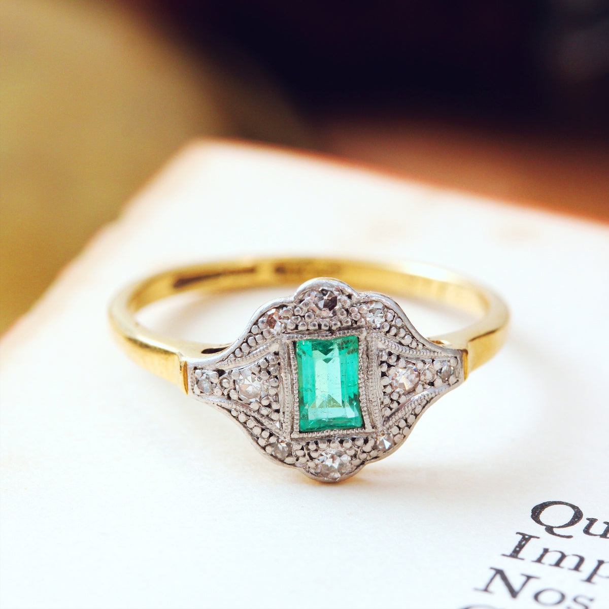 Antique 1920's Emerald & Diamond Ring