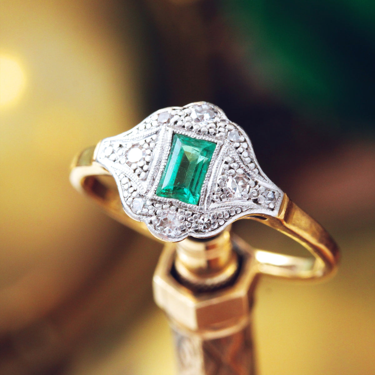 Antique 1920's Emerald & Diamond Ring