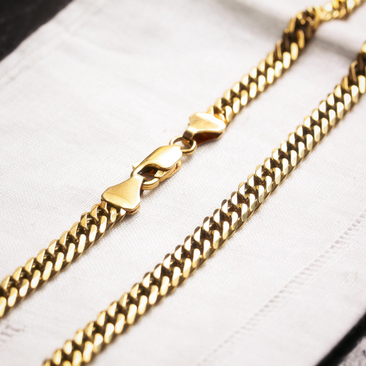 Statement Flattened Link 9ct Gold Chain