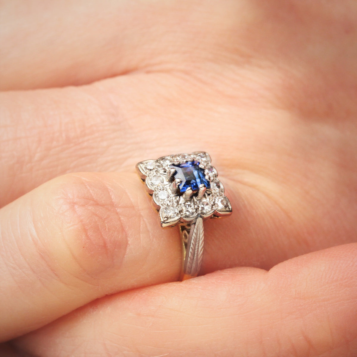 Vintage Art Deco Sapphire & Diamond Dress Ring