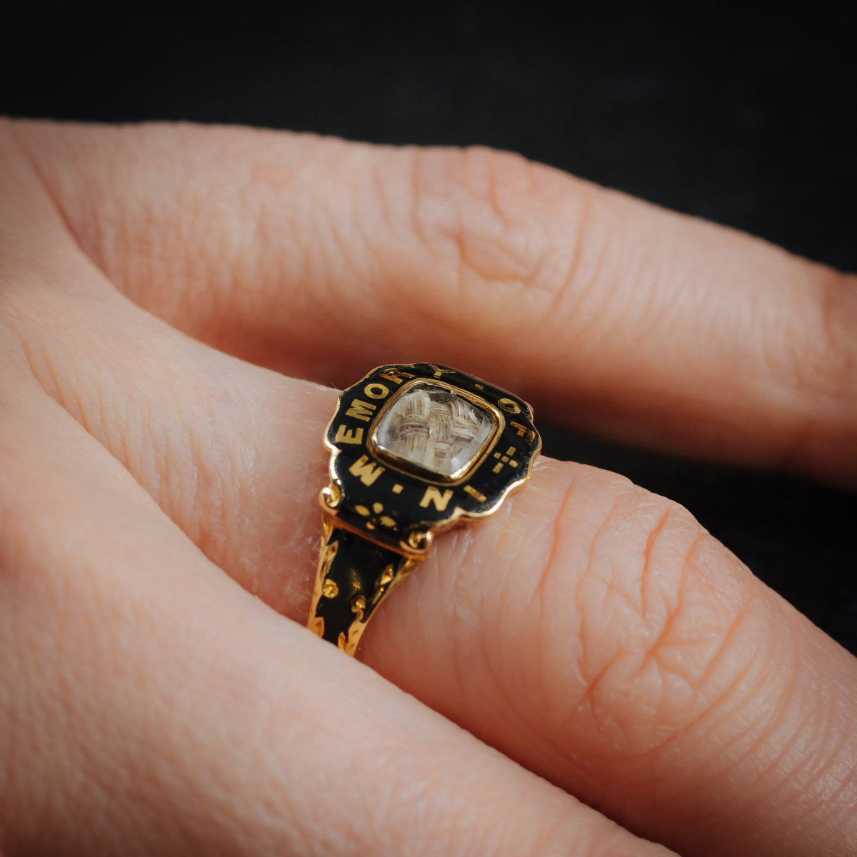 Sentimental Antique Victorian Date 1857 Enamelled Mourning Ring