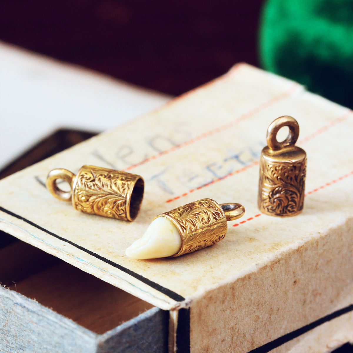 Hand Engraved 15ct Gold Baby Tooth Cap