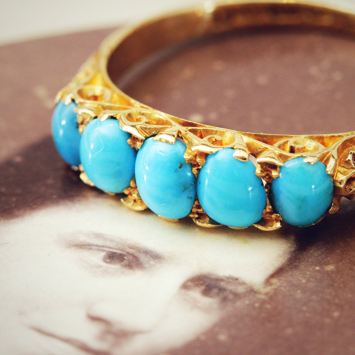 Date 1904 Finest Turquoise Half Hoop Ring