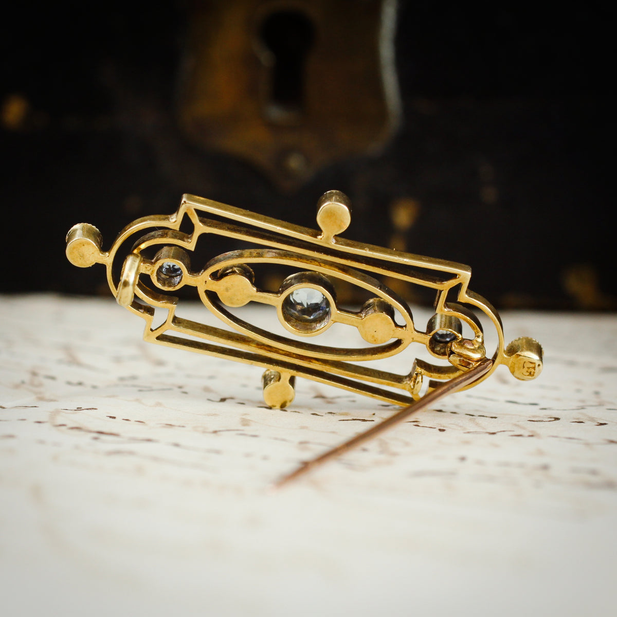 Ethereal Edwardian 15ct Gold Aquamarine Brooch