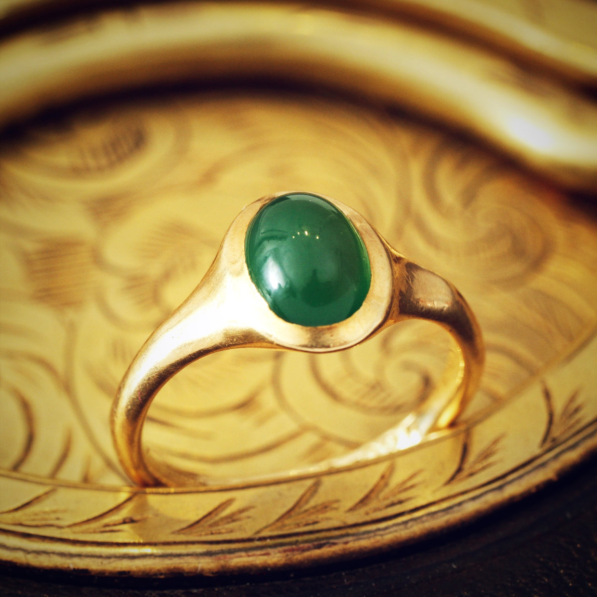 Rare Date 1909 Arts & Crafts Chalcedony Ring