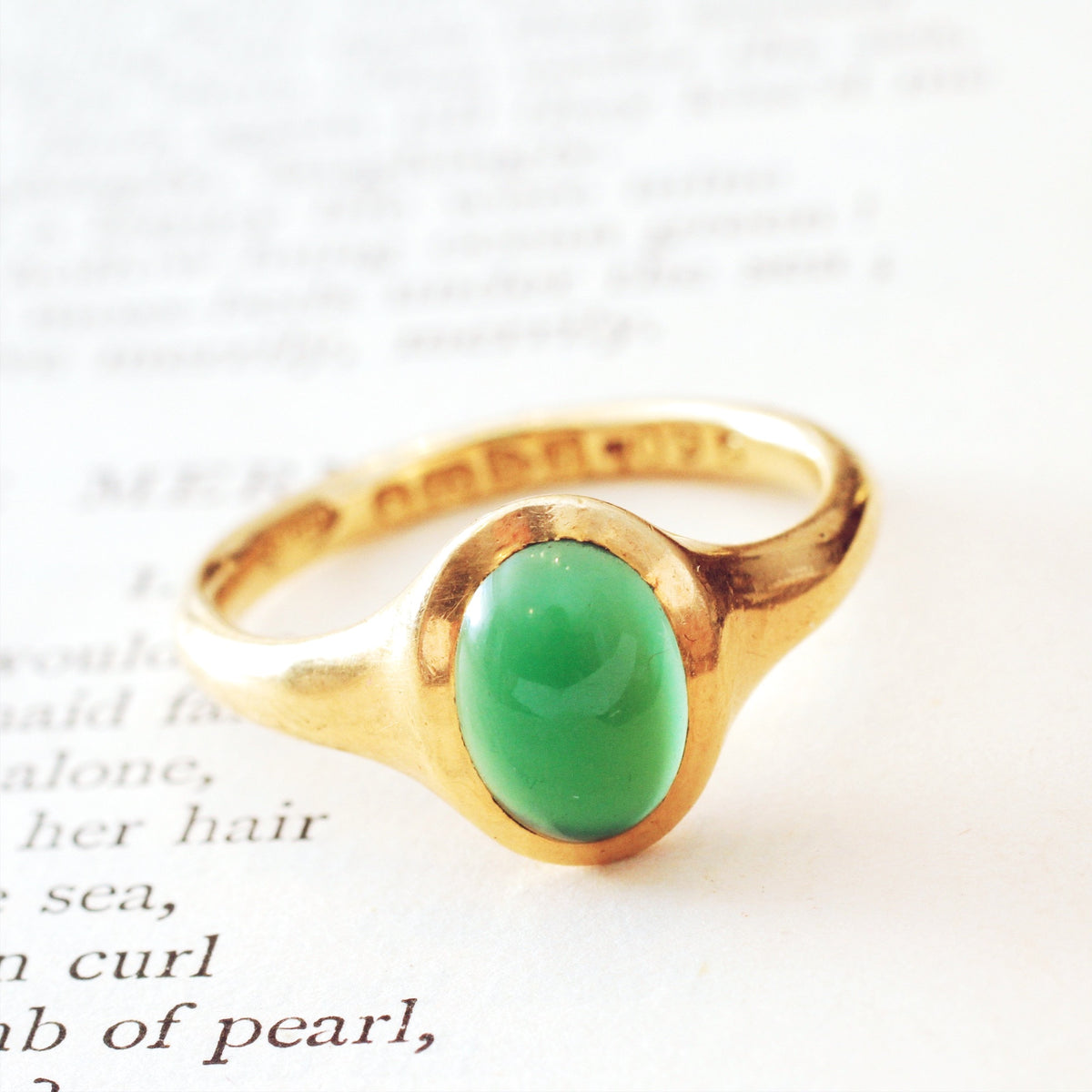 Rare Date 1909 Arts & Crafts Chalcedony Ring