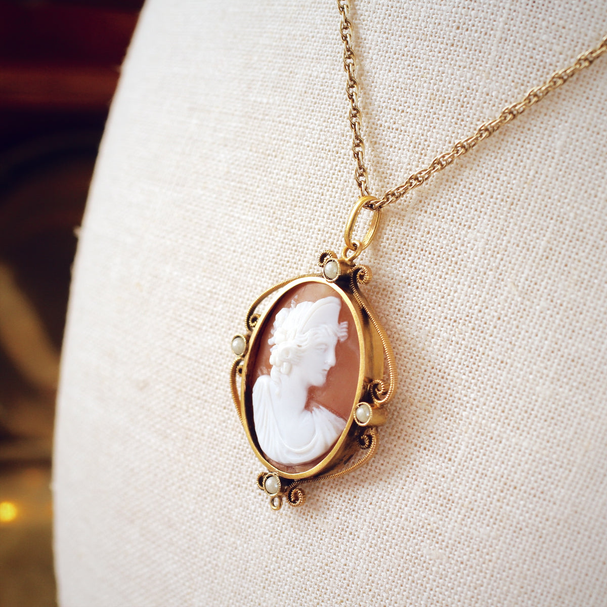 Antique Classical Portrait Shell Cameo Pendant