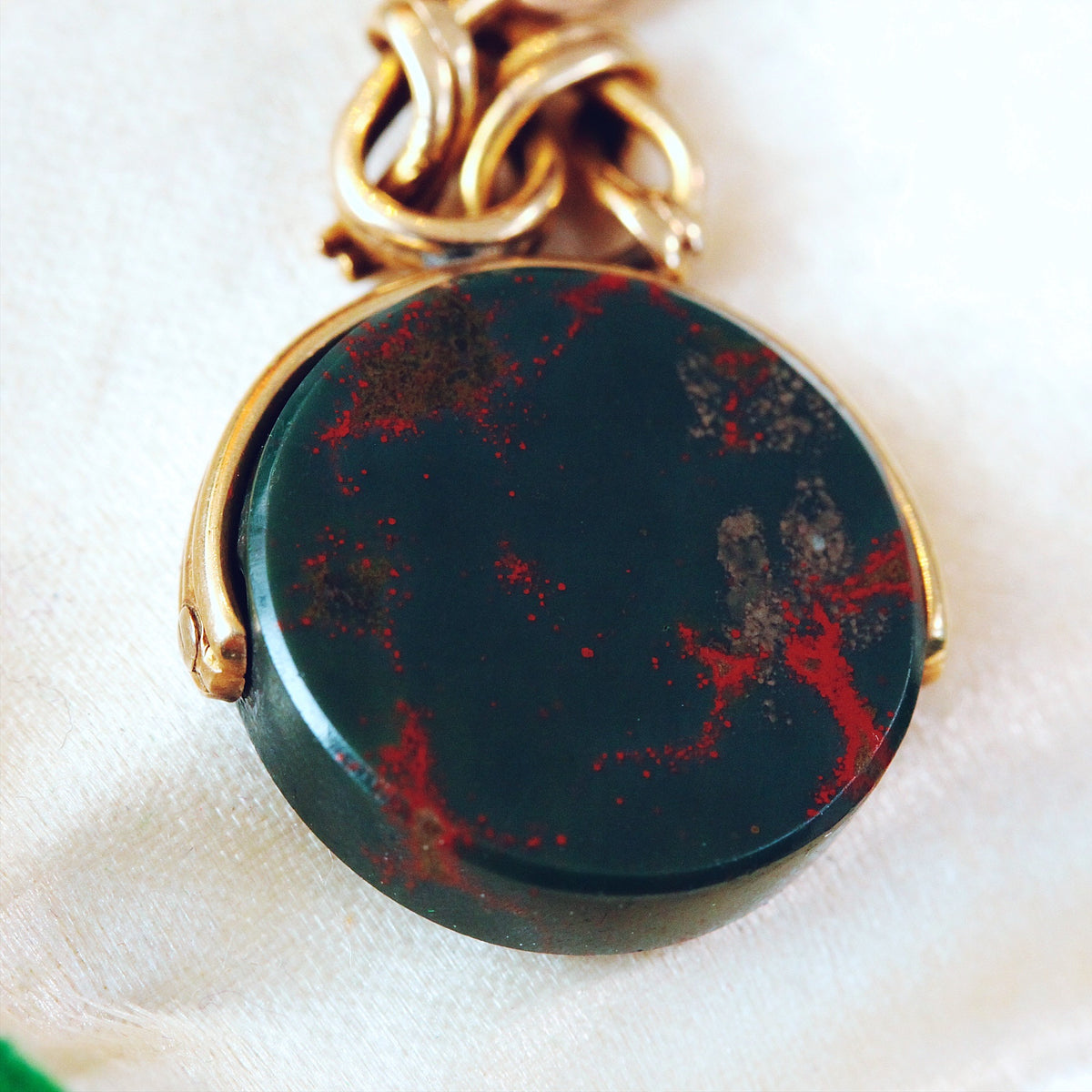 Cute Antique Edwardian Bloodstone Spinner Fob