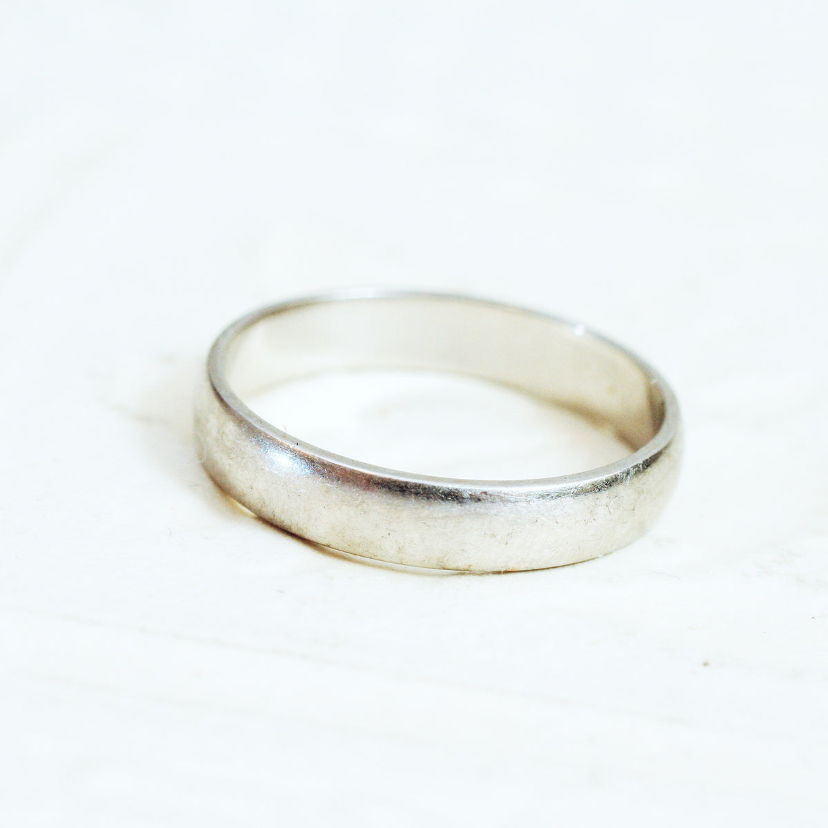 Classic 'D' Shaped Platinum Wedding Band