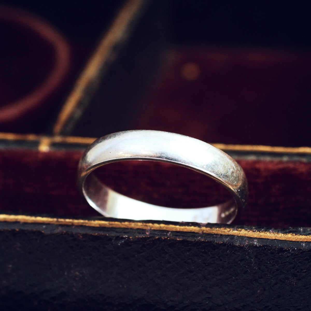 Classic 'D' Shaped Platinum Wedding Band